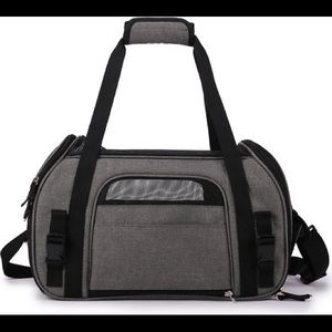 NEW Dog & Cat Carrier (Never Used)